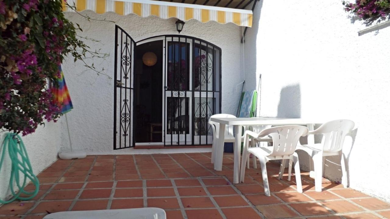 Pinos 11 Menyber Apartment Nerja Exterior foto